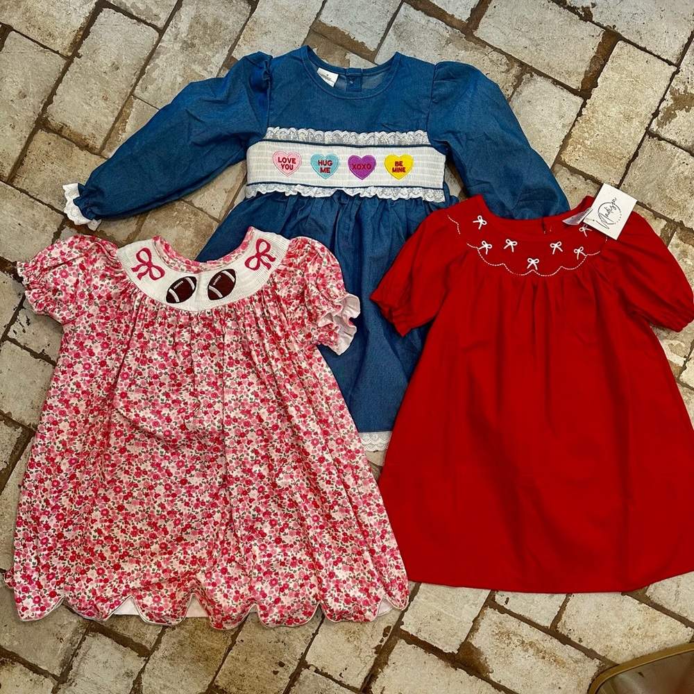 Adorable Kids smocked Dress Trio - 4t new with tags